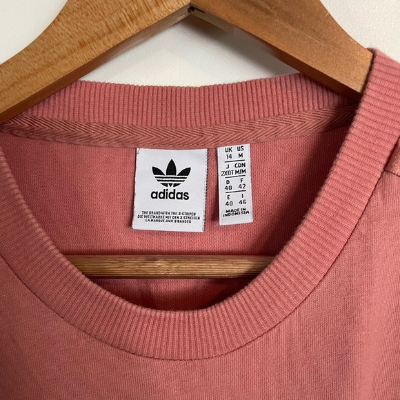 ADIDAS ORIGINALS
New Neutrals Logo Boyfriend T-shirt In Pink
Size Medium - Picture 5 of 7